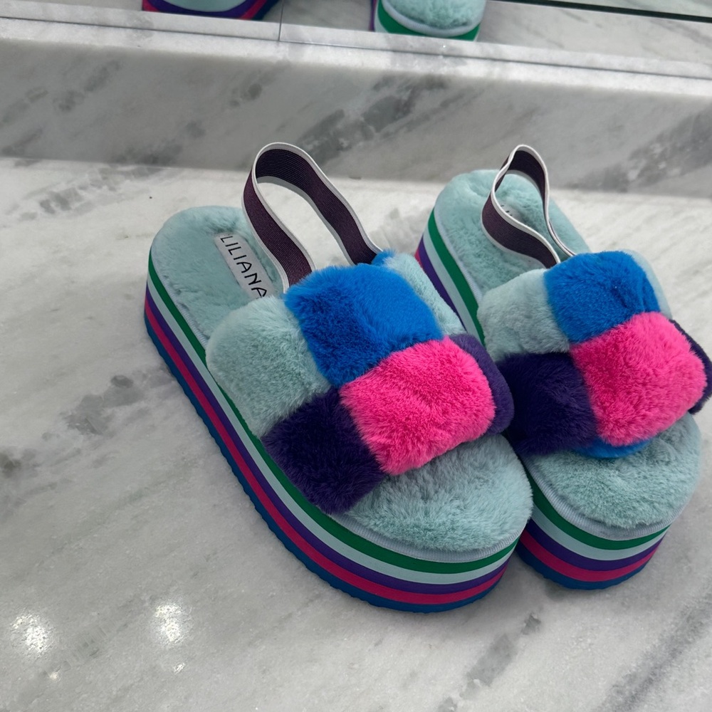 Colorful Platform Fuzzy Sandals